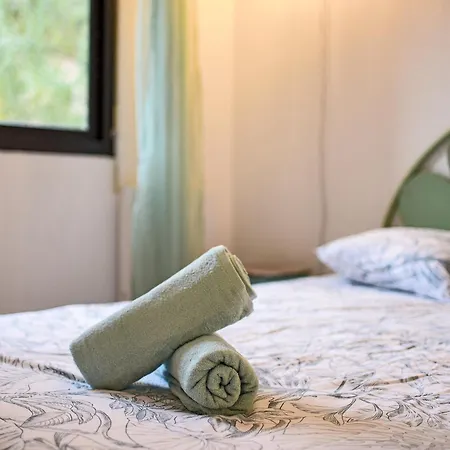 T2 Dans Residence, Terrasse Privee Et Parking *